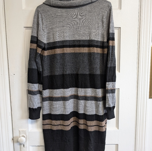 Loft sweater tunic dress - Picture 2 of 3
